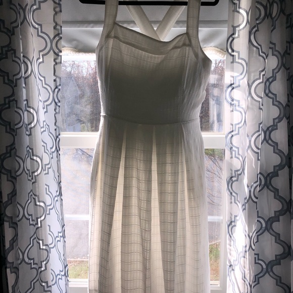 Tahari Dresses & Skirts - Tahari Arthur s Levine SZ 12 back straps cross